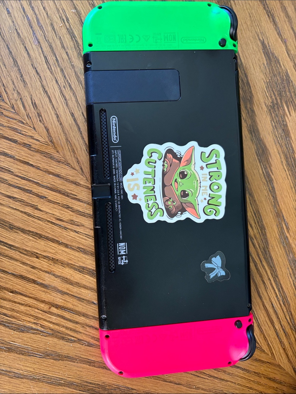 Nintendo switch - Picture 2 of 2